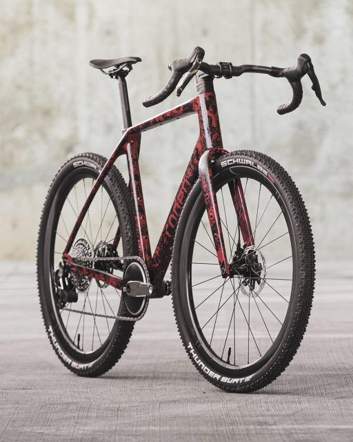 Justin has a thing for red / marbled paint on his bikes. When discussing if we could execute the look in Cerakote instead of liquid paint, we had to admit that we didn’t know if the material and the application technique would get along. Justin was game to let us do some experimenting, and we think the results are super cool and unlike so much of the other custom finishing that we typically do. Thanks for the trust, Justin, and Happy New Bike Day.
 
#traildonkey
#rodeospork
#rodeowheels
#gravelbike
#newbikeday