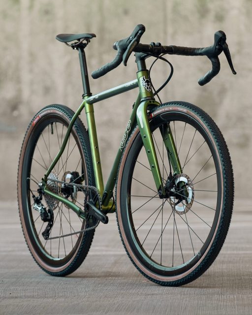 Green apple. Green bean. Green Lantern. Green Goblin. Jolly Green Giant. Green revolution. Green grass. Green with envy. Green light. Emerald green. Chris Tucker in The Fifth Element: “Are you green?”
 
It’s anyone’s guess what Chris name his new Flaanimal 5, We’re sure it’ll never be mistaken for any other! Happy New Bike Day, Chris!
 
#newbikeda
#rodeospork
#rodeowheels
#gravelbike