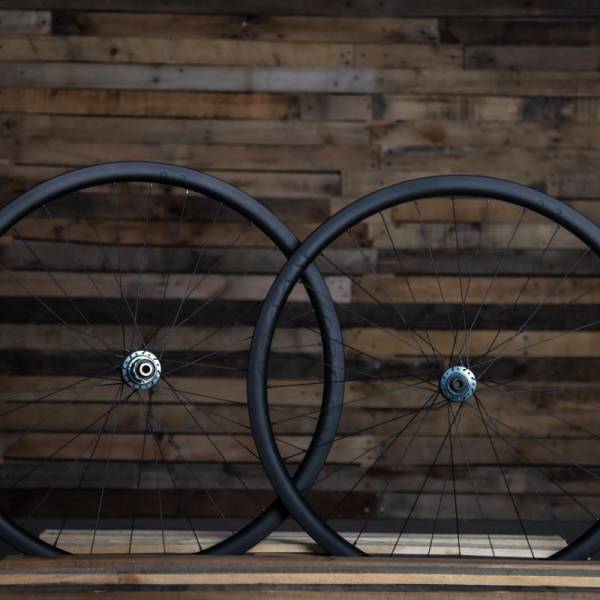 Rodeo 2.0 650b Carbon Wheelset