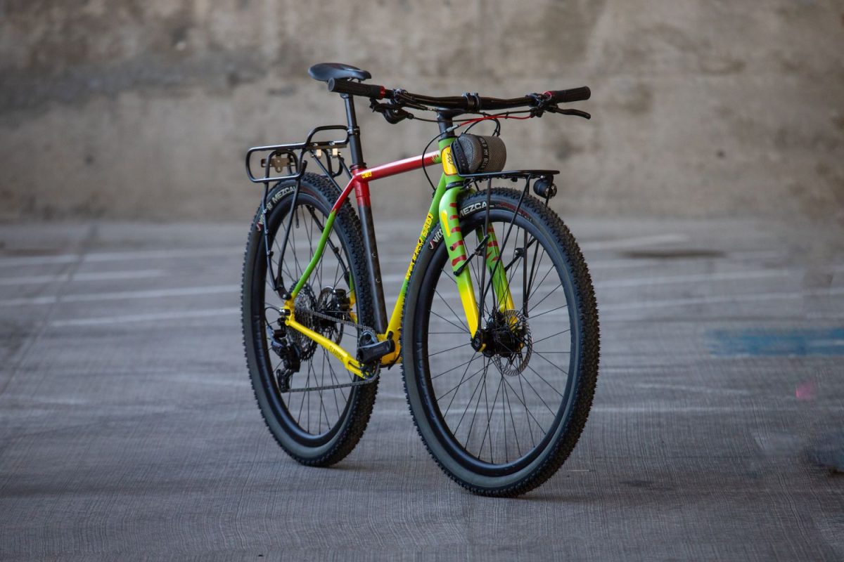 FL50 // 52cm // "Jurassic Flaanimal" // Flat Bar Dynamo